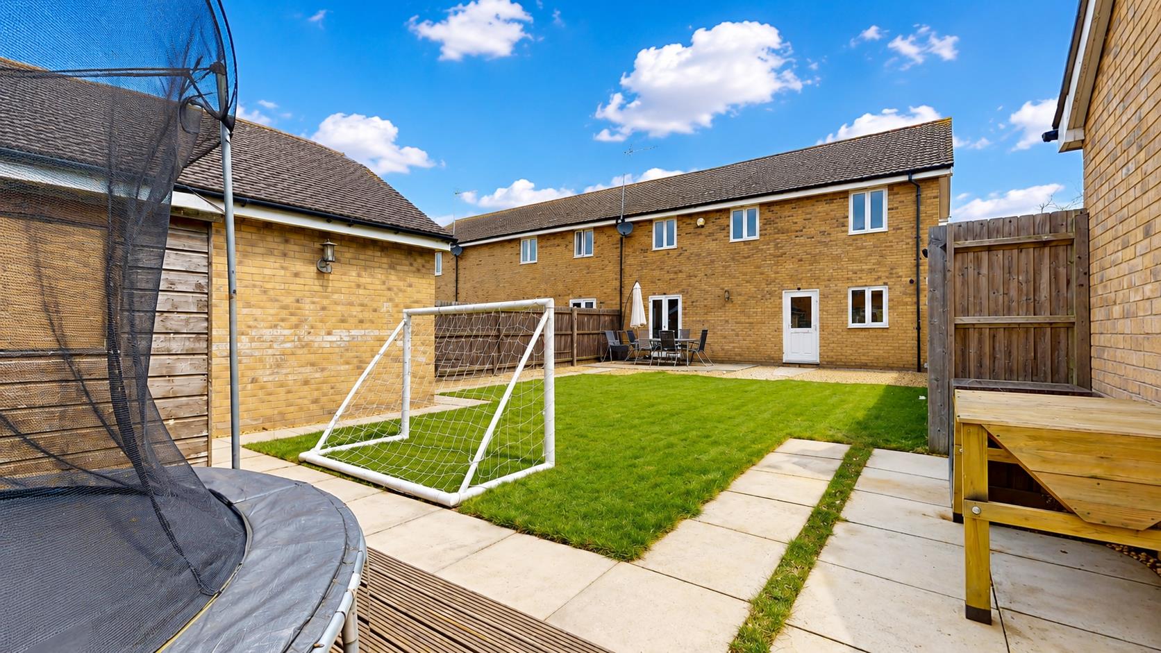 Wenford, Broughton, Milton Keynes